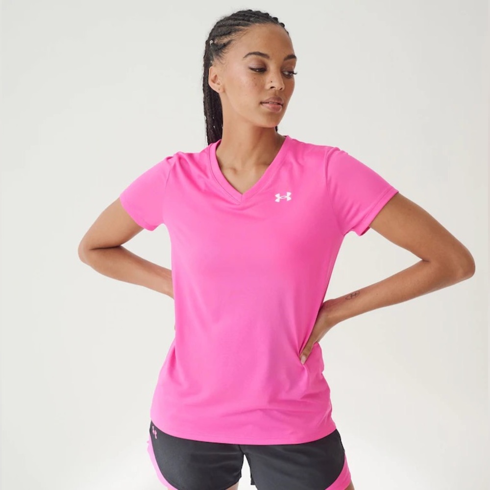 Womens Under Armor shirt.